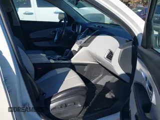 2015 Chevrolet Equinox LTZ with VIN 1GNALDEK5FZ126010, listed as a IAAI auction lot 41646828 with 68,557 mi miles. Bid and sale history available at carsss.com. Image 5.