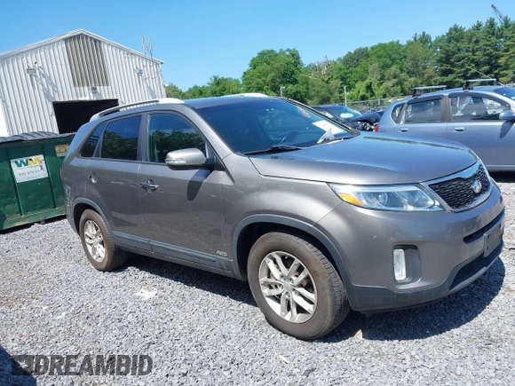 2015 Kia Sorento LX with VIN 5XYKTCA67FG585974, listed as a IAAI auction lot 42648014 with 106,193 mi miles and . Bid and sale history available at DreamBid. Image 13.