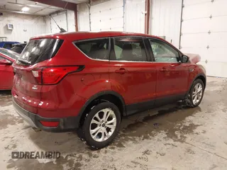 2019 Ford Escape SE with VIN 1FMCU9GD1KUA17041, listed as a IAAI auction lot 41340123 with 48,456 mi miles. Bid and sale history available at carsss.com. Image 4.