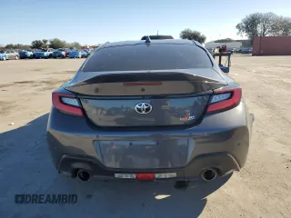 2024 Toyota GR86 Premium with VIN JF1ZNBE16R8757561, listed as a Copart auction lot 41340415 with 6,991 mi miles and Salvage Title. Bid and sale history available at carsss.com. Image 6.