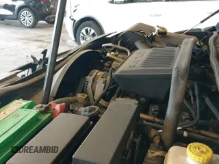 2005 Jeep Grand Cherokee Limited with VIN 1J4HR58N75C548616, listed as a IAAI auction lot 43251366 with 141,082 mi miles and . Bid and sale history available at DreamBid. Image 18.