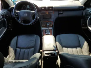 2005 Mercedes-Benz C 320 с VIN WDBRF84J05F664759, выставлен на аукционе Copart как лот 56924864 с пробегом 99 694 миль миль и Списание • Salvage title. История ставок и продаж доступна на DreamBid. Изображение 8.