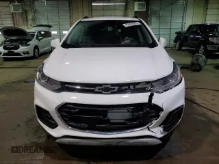 2019 Chevrolet Trax LT z VIN 3GNCJLSB0KL401605, wystawiony jako Copart lot #46806685 z przebiegiem 46 647 mil mil oraz Czysty tytuł • Clean title. Historia ofert i sprzedaży dostępna na DreamBid. Obrazek 5.