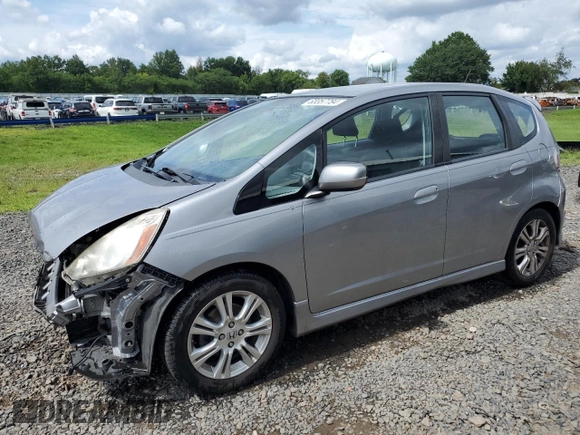 2009 Honda Fit Sport with VIN JHMGE88439S029286, listed as a Copart auction lot 63357784 with 112,705 mi miles and Salvage Title. Bid and sale history available at carsss.com. Image 1.