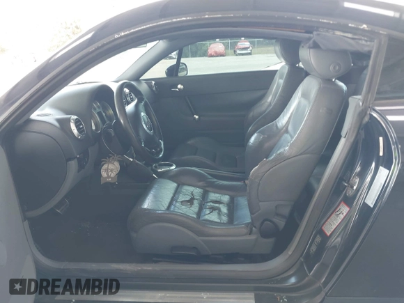 2004 Audi TT with VIN TRUSC28N641021758, listed as a IAAI auction lot 42167196 with 218,510 mi miles. Bid and sale history available at carsss.com. Image 5.