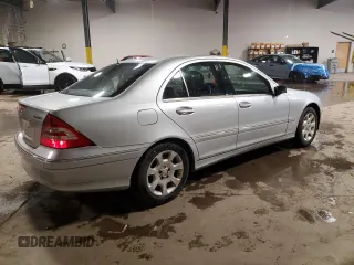 2006 Mercedes-Benz C 280 Luxury with VIN WDBRF92H56F759258, listed as a Copart auction lot 59697585 with 100,601 mi miles and Salvage title. Bid and sale history available at DreamBid. Image 3.