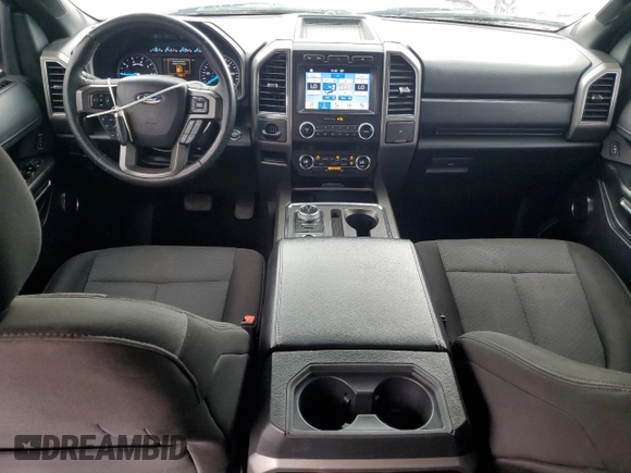 2019 Ford Expedition Max XLT with VIN 1FMJK1JT5KEA59396, listed as a Copart auction lot 61292165 with 121,800 mi miles and Clean title. Bid and sale history available at DreamBid. Image 8.