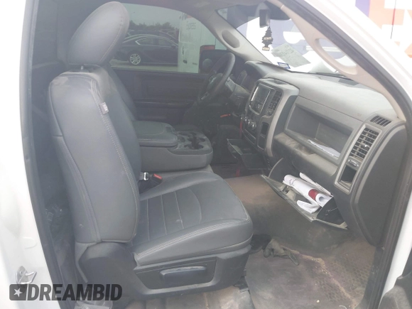 2018 Ram 1500 Tradesman with VIN 3C6JR6DG8JG141438, listed as a IAAI auction lot 42314130 with 124,618 mi miles and . Bid and sale history available at DreamBid. Image 5.