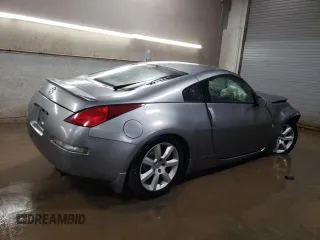 2005 Nissan 350Z Enthusiast with VIN JN1AZ34D75M604009, listed as a Copart auction lot 85801294 with 0 mi miles and Non Repairable. Bid and sale history available at carsss.com. Image 3.