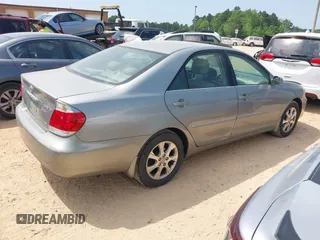 2005 Toyota Camry LE with VIN 4T1BF30K75U618325, listed as a IAAI auction lot 42152020 with 245,183 mi miles and . Bid and sale history available at DreamBid. Image 4.