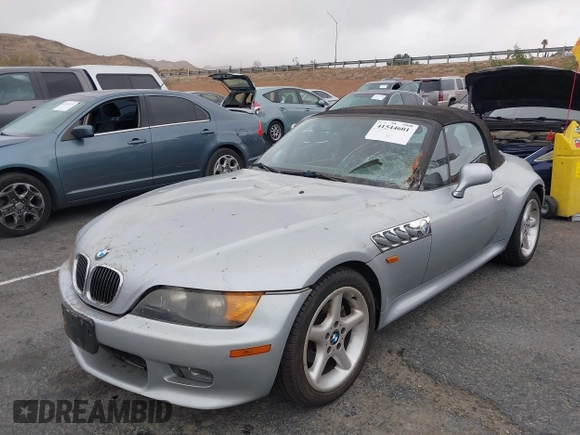 1997 BMW 3 Series 2.8L with VIN 4USCJ3320VLC06608, listed as a IAAI auction lot 41544601 with 79,966 mi miles. Bid and sale history available at carsss.com. Image 2.