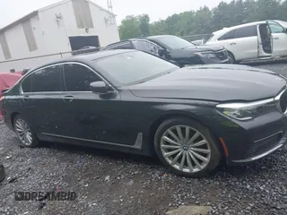 2019 BMW 7 Series 740i с VIN WBA7E2C58KB454665, выставлен на аукционе IAAI как лот 42441437 с пробегом 89 560 миль миль и . История ставок и продаж доступна на DreamBid. Изображение 13.