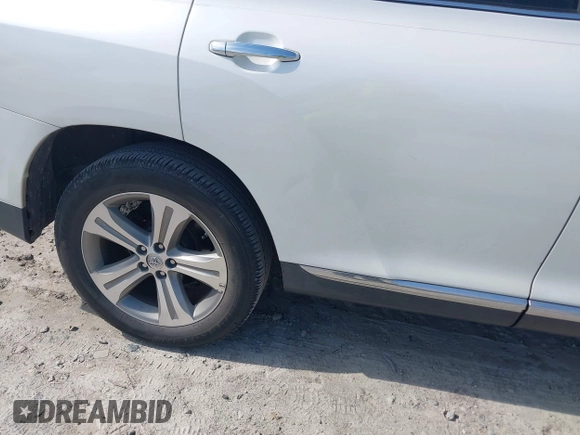 2012 Toyota Highlander Limited with VIN 5TDYK3EH6CS067765, listed as a IAAI auction lot 42269783 with Not provided miles and . Bid and sale history available at DreamBid. Image 6.