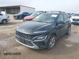 2022 Hyundai Kona SEL with VIN KM8K32AB8NU926993, listed as a IAAI auction lot 41705741 with 34,600 mi miles. Bid and sale history available at carsss.com. Image 17.