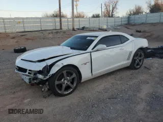 2013 Chevrolet Camaro LT z VIN 2G1FB1E37D9146851, wystawiony jako Copart lot #77553713 z przebiegiem 139 249 mil mil oraz Szkoda całkowita • Salvage title. Historia ofert i sprzedaży dostępna na DreamBid. Obrazek 1.
