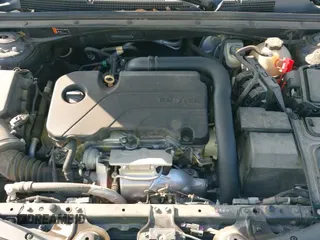 2018 Chevrolet Malibu LT с VIN 1G1ZD5ST8JF235320, выставлен на аукционе IAAI как лот 43482165 с пробегом 69 975 миль миль и . История ставок и продаж доступна на DreamBid. Изображение 20.