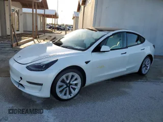2022 Tesla Model 3 Long Range z VIN 5YJ3E1EBXNF181454, wystawiony jako Copart lot #74084454 z przebiegiem Nie podano mil oraz Nie do naprawy • Non repairable. Historia ofert i sprzedaży dostępna na DreamBid. Obrazek 1.