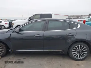 2018 Kia Cadenza Premium with VIN KNALC4J19J5098126, listed as a IAAI auction lot 41583473 with 79,360 mi miles. Bid and sale history available at carsss.com. Image 14.