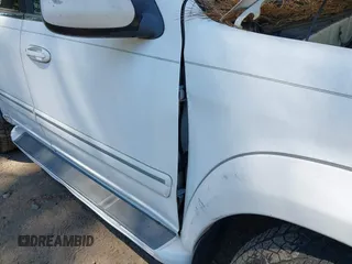 2005 Toyota Sequoia Limited with VIN 5TDZT38AX5S247110, listed as a IAAI auction lot 42072296 with 327,641 mi miles and . Bid and sale history available at DreamBid. Image 6.