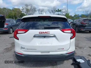 2024 GMC Terrain AT4 with VIN 3GKALYEG4RL380612, listed as a IAAI auction lot 41579408 with 9,739 mi miles and . Bid and sale history available at carsss.com. Image 16.