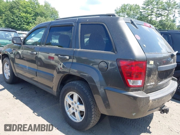 2005 Jeep Grand Cherokee Laredo с VIN 1J4HR48N65C530330, выставлен на аукционе IAAI как лот 42733901 с пробегом 177 349 миль миль и . История ставок и продаж доступна на DreamBid. Изображение 3.