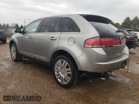 2008 Lincoln MKX with VIN 2LMDU88C68BJ32838, listed as a Copart auction lot 53742445 with 204,749 mi miles and Salvage title. Bid and sale history available at DreamBid. Image 2.
