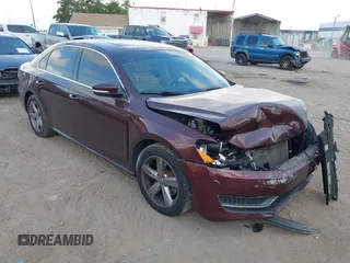 2012 Volkswagen Passat SE с VIN 1VWBH7A3XCC079924, выставлен на аукционе IAAI как лот 42333339 с пробегом 108 173 миль миль и . История ставок и продаж доступна на DreamBid. Изображение 1.