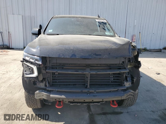 2024 Chevrolet Suburban Z71 z VIN 1GNSKDKD1RR116799, wystawiony jako Copart lot #53435185 z przebiegiem 23 697 mil mil oraz Szkoda całkowita • Salvage title. Historia ofert i sprzedaży dostępna na DreamBid. Obrazek 5.