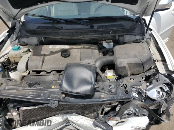 2013 Volvo XC90 Premier Plus z VIN YV4952CZ1D1657448, wystawiony jako Copart lot #58776155 z przebiegiem 145 726 mil mil oraz Szkoda całkowita • Salvage title. Historia ofert i sprzedaży dostępna na DreamBid. Obrazek 11.