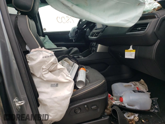 2022 Chevrolet Suburban Premier with VIN 1GNSCFKD9NR157958, listed as a Copart auction lot 53354422 with 7,800 mi miles and Non repairable. Bid and sale history available at DreamBid. Image 5.