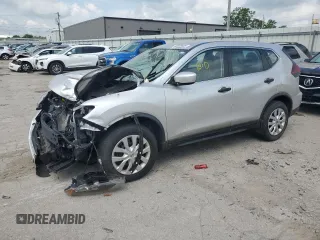 2020 Nissan Rogue SV z VIN KNMAT2MV3LP501327, wystawiony jako Copart lot #56569605 z przebiegiem Nie podano mil oraz Szkoda całkowita • Salvage title. Historia ofert i sprzedaży dostępna na DreamBid. Obrazek 1.