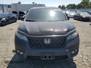 2020 Honda Passport EX-L z VIN 5FNYF8H54LB000315, wystawiony jako Copart lot #59194895 z przebiegiem 52 048 mil mil oraz Szkoda całkowita • Salvage title. Historia ofert i sprzedaży dostępna na DreamBid. Obrazek 5.