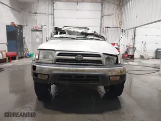1998 Toyota 4Runner Limited with VIN JT3HN87R0W0189219, listed as a IAAI auction lot 41815288 with 227,784 mi miles. Bid and sale history available at carsss.com. Image 11.