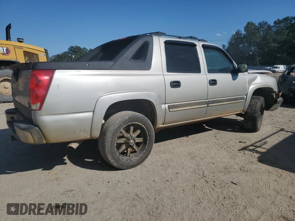 2005 Chevrolet Avalanche LS with VIN 3GNEC12ZX5G180404, listed as a Copart auction lot 71273834 with 0 mi miles and Salvage Title. Bid and sale history available at carsss.com. Image 3.