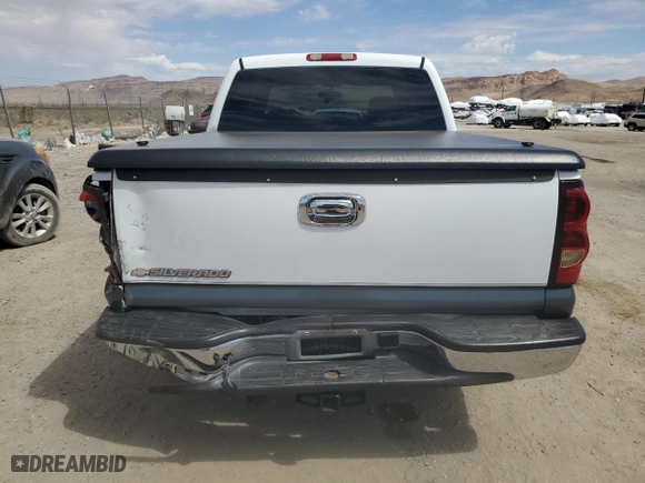 2007 Chevrolet Silverado 1500 Classic LS with VIN 2GCEC13VX71106268, listed as a Copart auction lot 69798684 with 246,318 mi miles and Salvage Title. Bid and sale history available at carsss.com. Image 6.