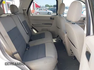 2008 Ford Escape XLT with VIN 1FMCU93168KA42503, listed as a IAAI auction lot 42109952 with 207,345 mi miles and . Bid and sale history available at DreamBid. Image 8.