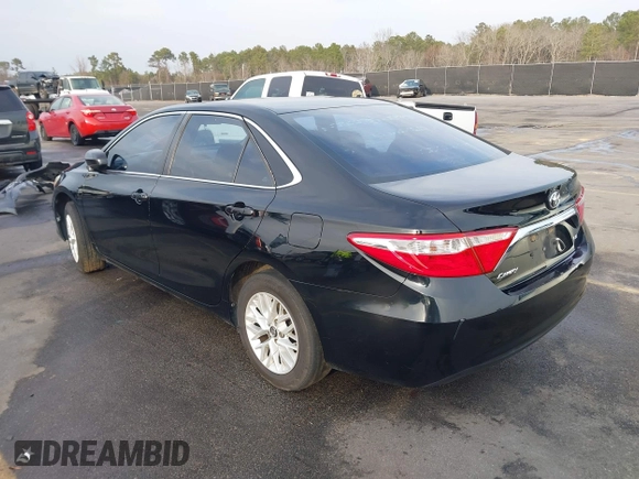 2017 Toyota Camry XLE z VIN 4T1BF1FK8HU343001, wystawiony jako IAAI lot #41487686 z przebiegiem 214 682 mil mil oraz . Historia ofert i sprzedaży dostępna na DreamBid. Obrazek 3.