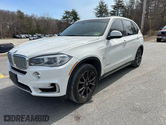2018 BMW X5 xDrive40e iPerformance with VIN 5UXKT0C56J0W03350, listed as a Copart auction lot 51878005 with 48,419 mi miles and Clean Title. Bid and sale history available at carsss.com. Image 1.