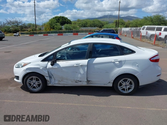 2017 Ford Fiesta SE с VIN 3FADP4BJ4HM130811, выставлен на аукционе IAAI как лот 42131967 с пробегом 112 464 миль миль и . История ставок и продаж доступна на DreamBid. Изображение 14.