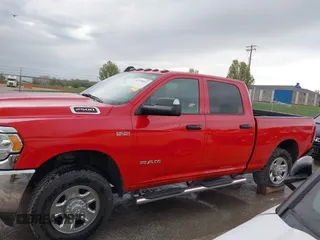 2021 Ram 2500 Tradesman с VIN 3C6UR5CJ8MG676276, выставлен на аукционе IAAI как лот 41978531 с пробегом 107 717 миль миль и . История ставок и продаж доступна на DreamBid. Изображение 14.