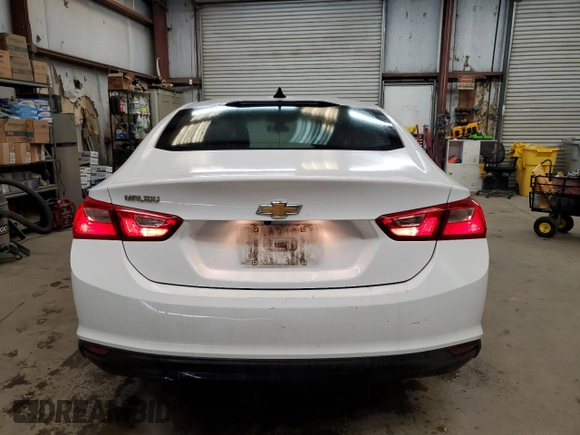 2018 Chevrolet Malibu LS with VIN 1G1ZB5ST0JF220459, listed as a Copart auction lot 44263485 with 82,290 mi miles and Clean Title. Bid and sale history available at DreamBid. Image 6.