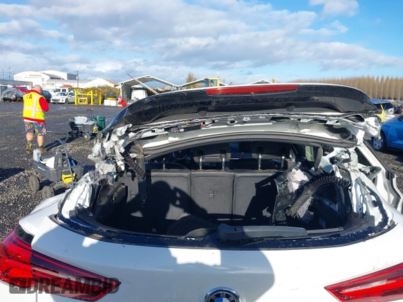 2018 BMW X2 xDrive28i with VIN WBXYJ5C31JEF78928, listed as a IAAI auction lot 40917288 with Not Provided miles. Bid and sale history available at carsss.com. Image 13.