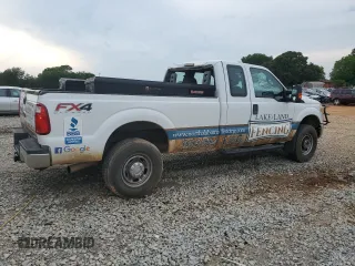 2013 Ford F-250 XL with VIN 1FT7X2B62DEA74472, listed as a Copart auction lot 57628995 with 224,256 mi miles and Salvage title. Bid and sale history available at DreamBid. Image 3.