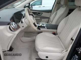 2023 Mercedes-Benz EQS 450 z VIN 4JGDM2EB1PA006658, wystawiony jako Copart lot #54895365 z przebiegiem 20 958 mil mil oraz Szkoda całkowita • Salvage title. Historia ofert i sprzedaży dostępna na DreamBid. Obrazek 7.