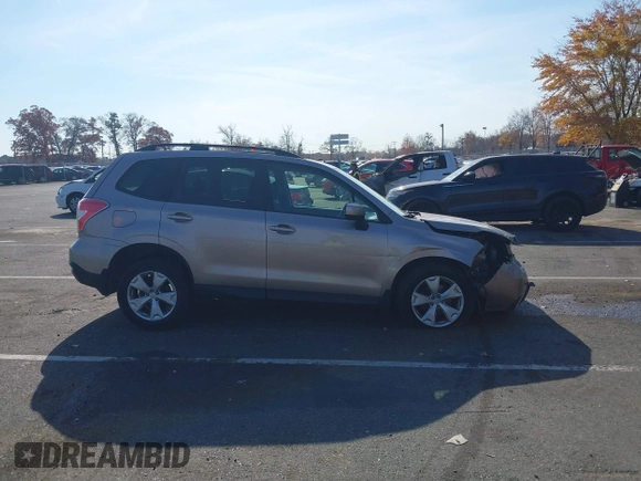 2015 Subaru Forester 2.5i Premium with VIN JF2SJADC4FH409078, listed as a IAAI auction lot 40731696 with 171,874 mi miles. Bid and sale history available at carsss.com. Image 13.