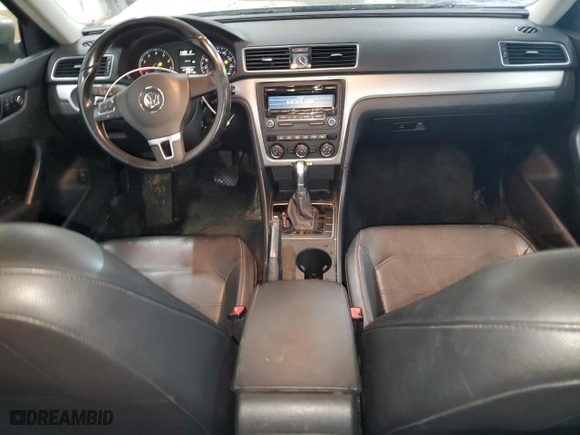 2015 Volkswagen Passat 1.8T Wolfsburg Ed with VIN 1VWAT7A30FC048566, listed as a Copart auction lot 49164955 with 157,211 mi miles and Salvage Title. Bid and sale history available at carsss.com. Image 8.
