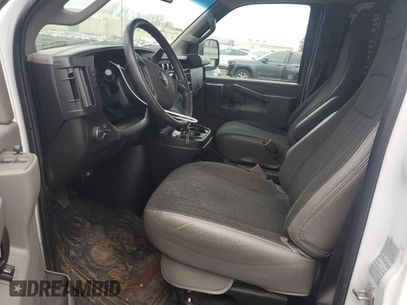2021 GMC Savana Cargo with VIN 1GTW7AFP2M1213659, listed as a Copart auction lot 47974005 with 116,037 mi miles and Salvage Title. Bid and sale history available at carsss.com. Image 7.