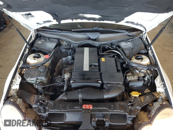 2003 Mercedes-Benz C 230 Kompressor with VIN WDBRN40J83A432695, listed as a Copart auction lot 84214584 with 131,550 mi miles and Salvage title. Bid and sale history available at DreamBid. Image 11.