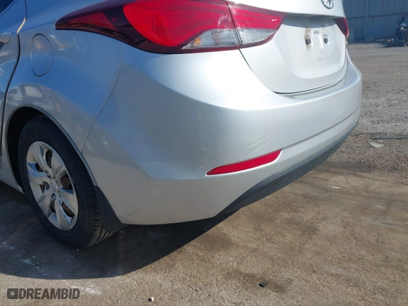 2016 Hyundai Elantra SE with VIN KMHDH4AE3GU529999, listed as a IAAI auction lot 41932413 with 171,360 mi miles. Bid and sale history available at carsss.com. Image 20.