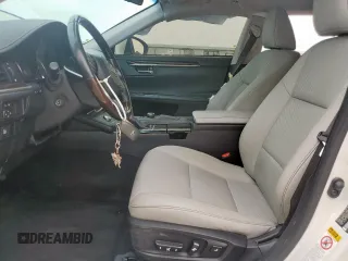 2016 Lexus ES 300h z VIN JTHBW1GG4G2110983, wystawiony jako Copart lot #57089895 z przebiegiem 85 840 mil mil oraz Szkoda całkowita • Salvage title. Historia ofert i sprzedaży dostępna na DreamBid. Obrazek 7.